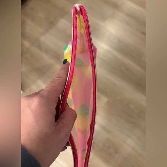 Lilly Pulitzer x Estee Lauder Makeup Bag - Perfect Condition - Picture 4 of 4